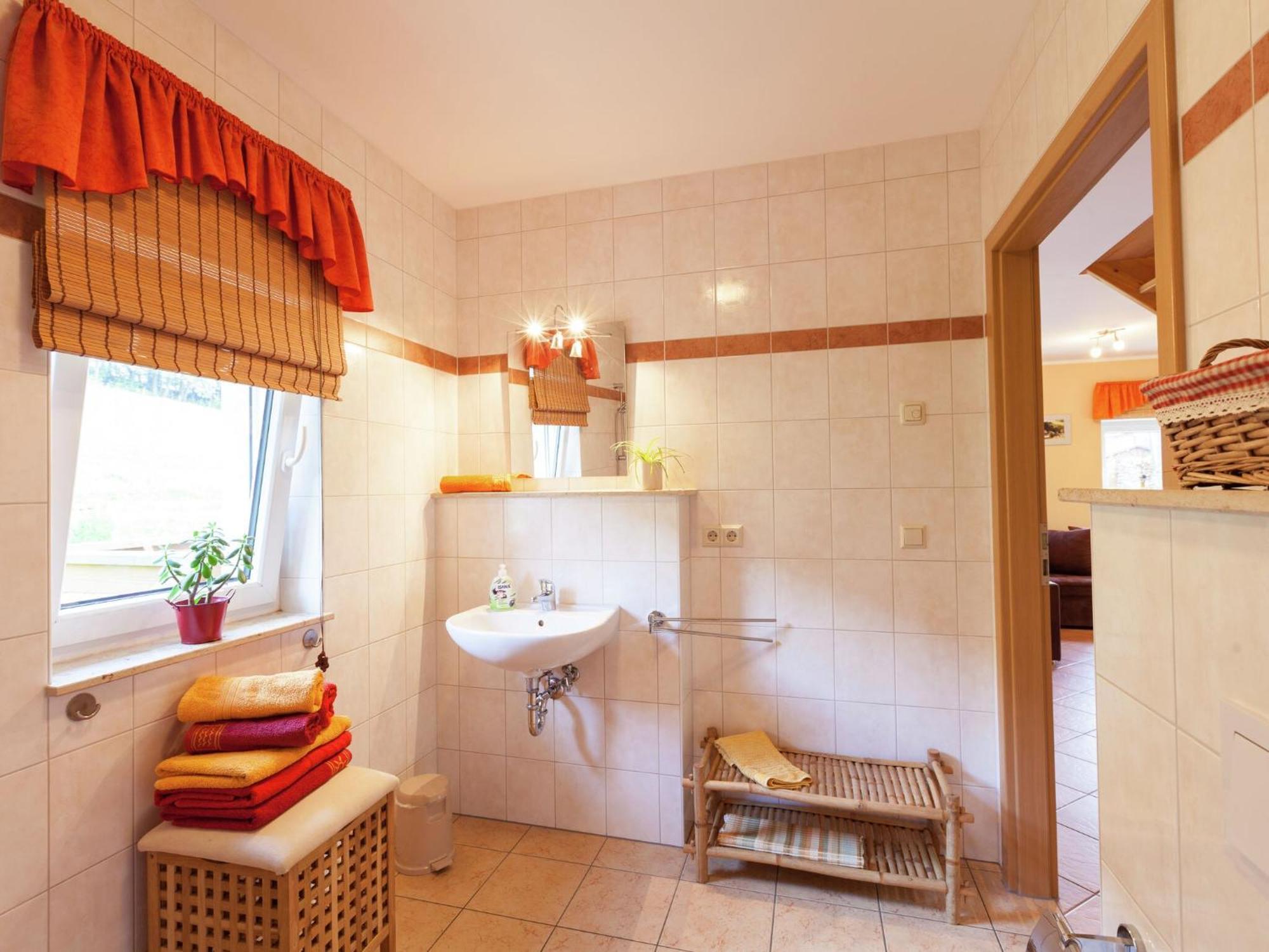 Charming Holiday Home In Hohnstein Ot Lohsdorf Exteriör bild