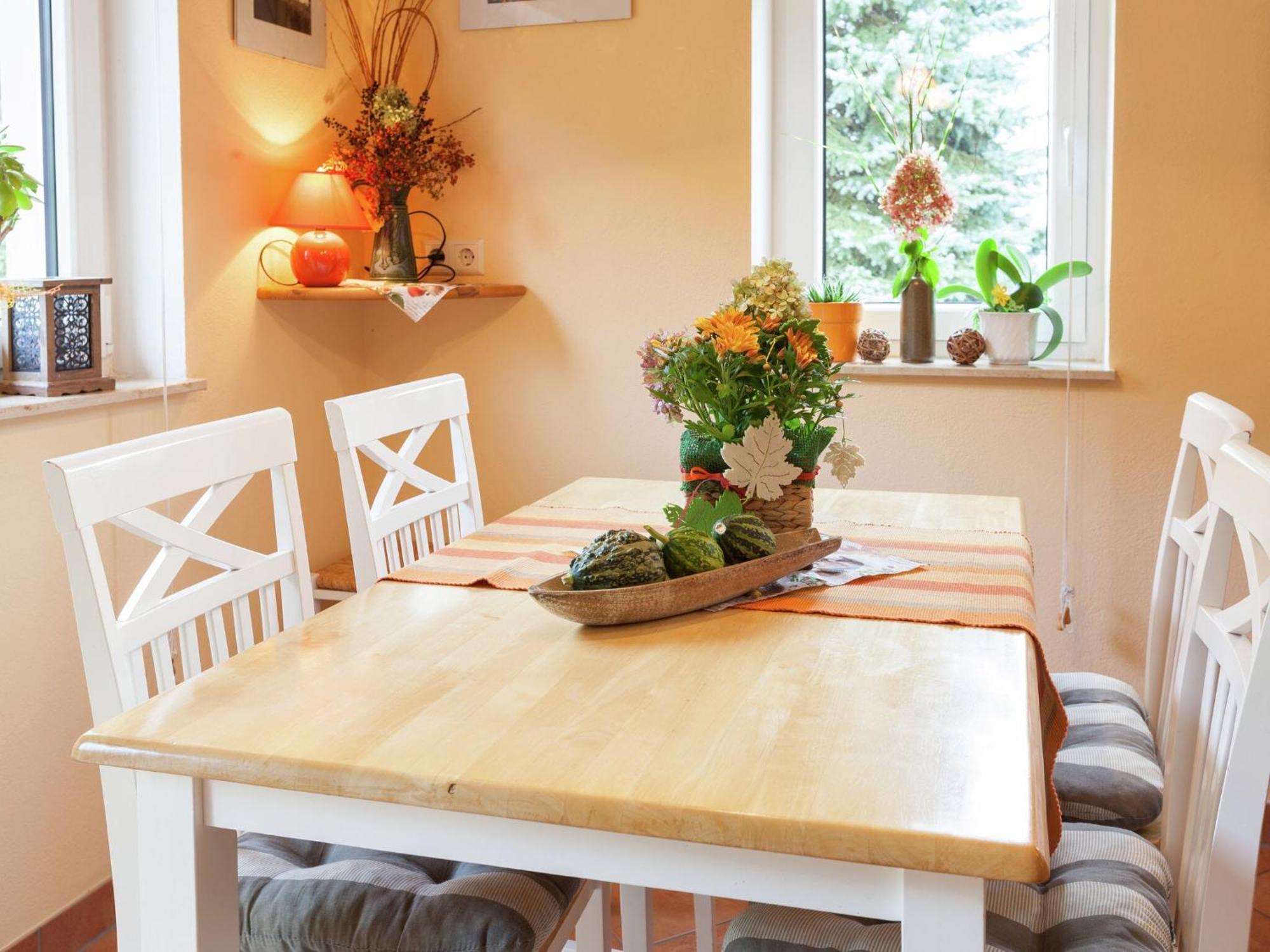 Charming Holiday Home In Hohnstein Ot Lohsdorf Exteriör bild