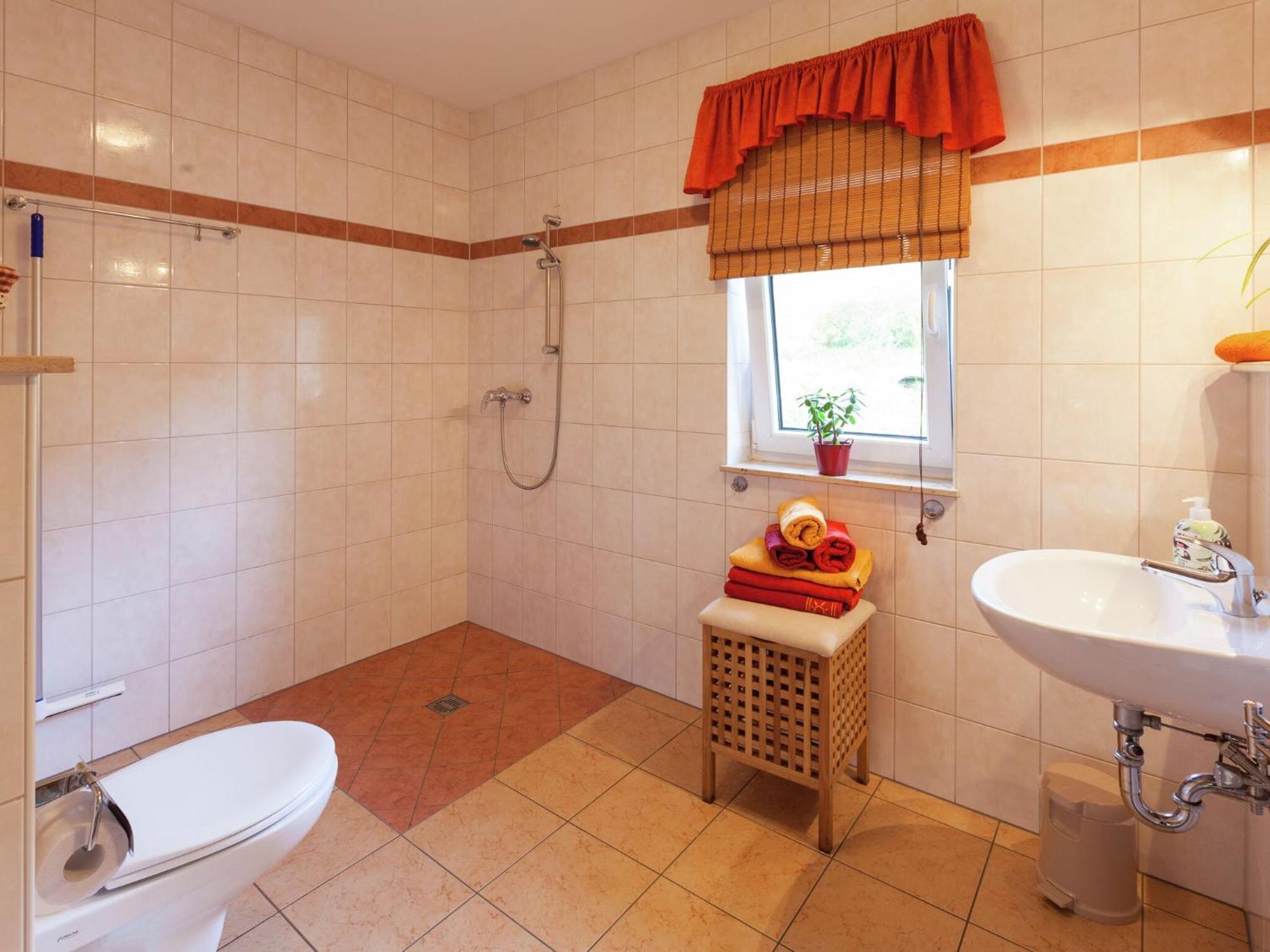 Charming Holiday Home In Hohnstein Ot Lohsdorf Exteriör bild